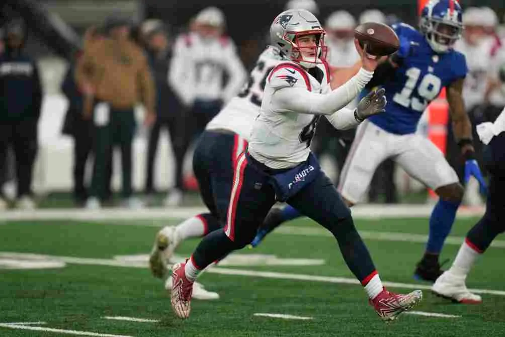 Zappe en la segunda mitad del partido