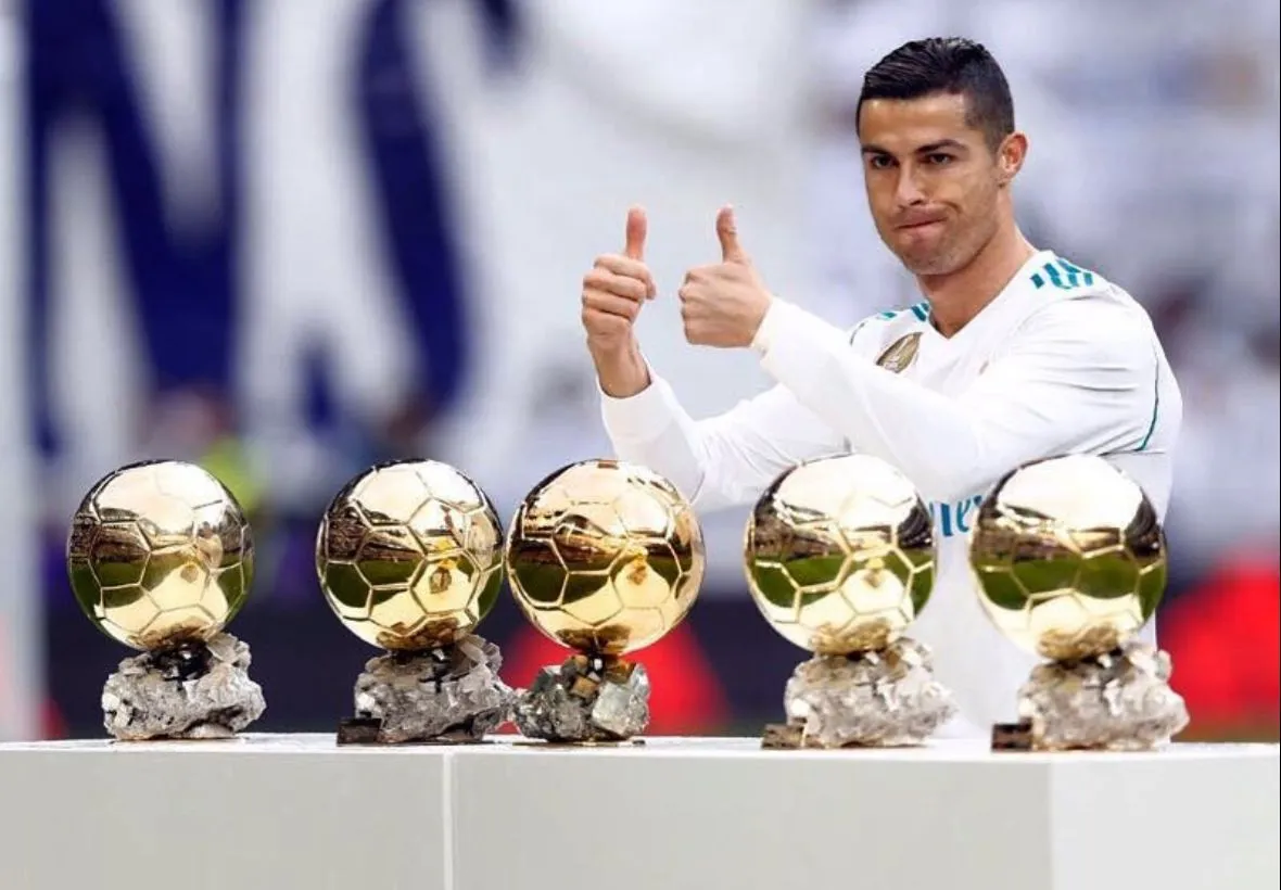 INSTAGRAM: @cristiano Cristiano Ronaldo y sus cinco Balones de Oro
