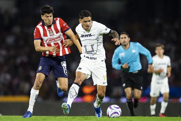 Chivas y Pumas se enfrentarán en los Cuartos de Final
