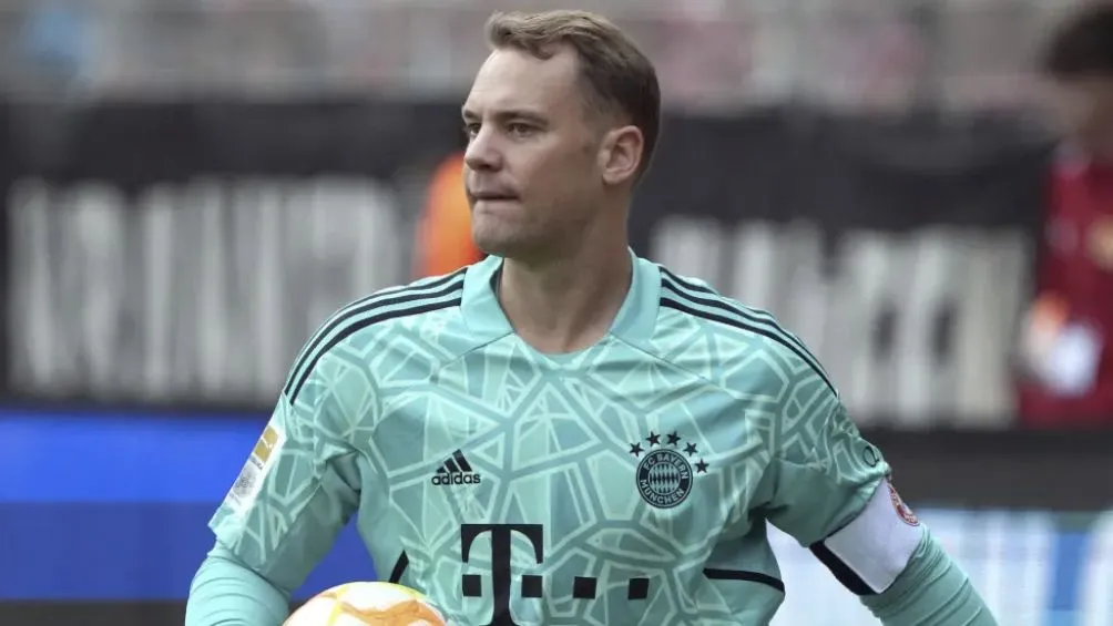 AP Manuel Neuer renovó hasta 2025