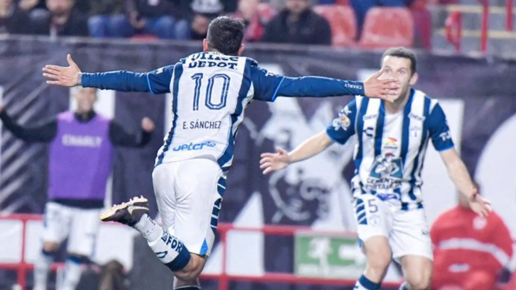 Erick Sánchez durante un juego con Pachuca