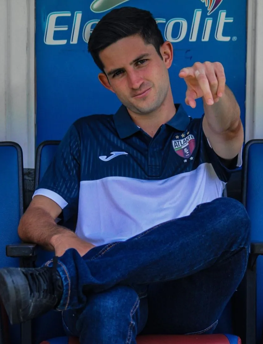 Daniel Lajud previo a un partido del Atlante
