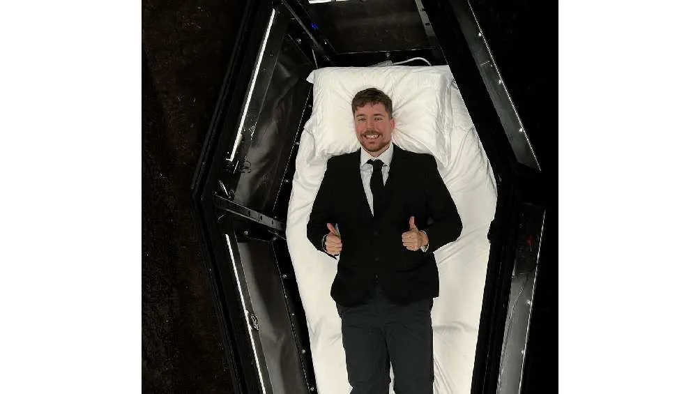 IG: @mrbeast El youtuber rompió su récord de 50 horas enterrado.