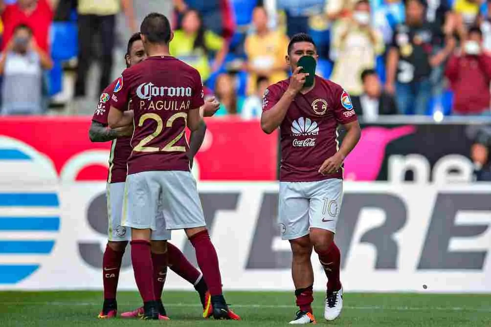 Martínez durante su época de jugador con América