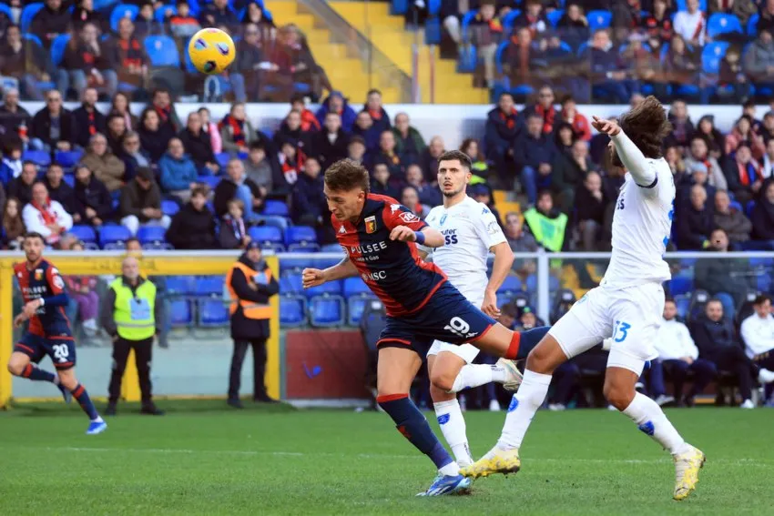 AP Momentos del partido en Italia