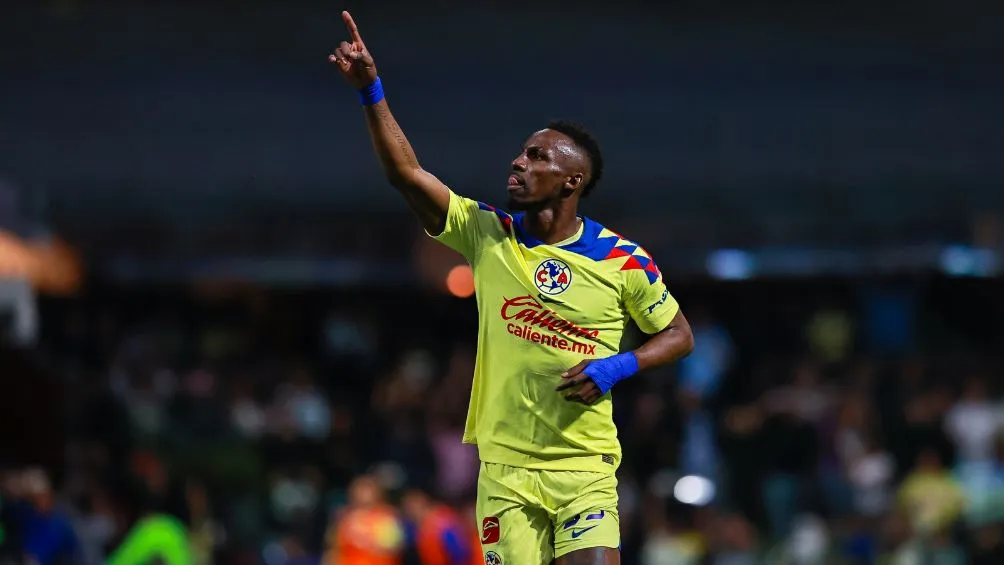 El delantero solo sería multa económicamente