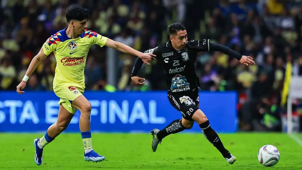 Alvarez sintió un pinchazo en la pantorrilla