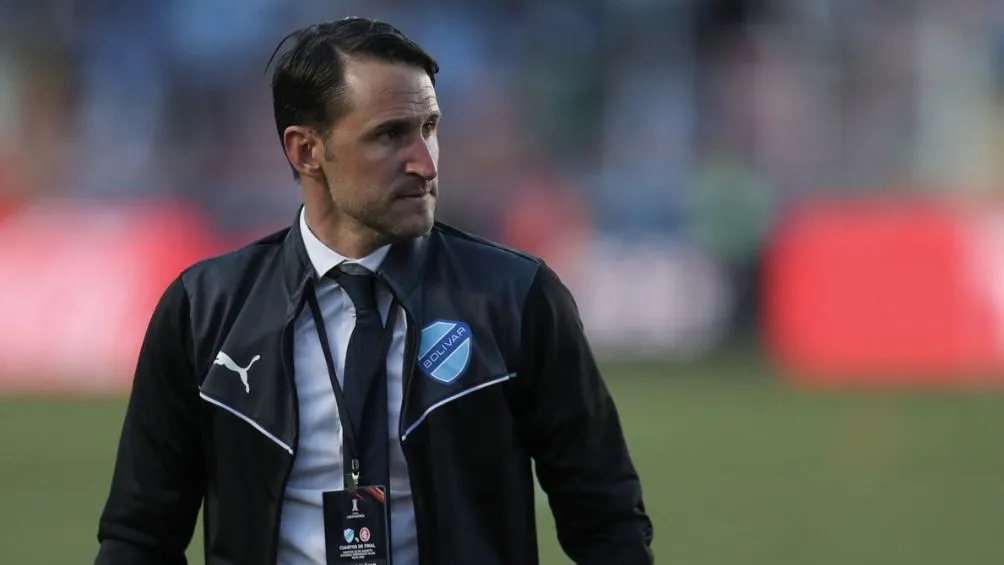 AP El entrenador en su paso por Bolivia
