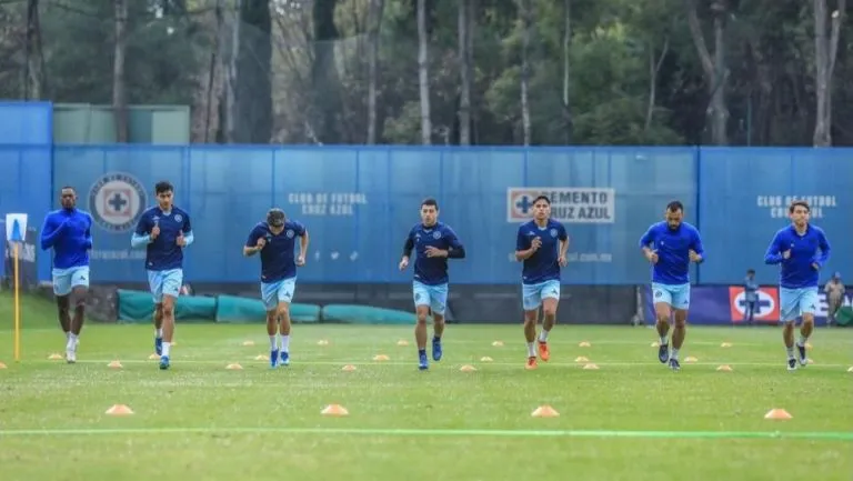Jugadores de Cruz Azul reportaron en La Noria de cara al Clausura 2024