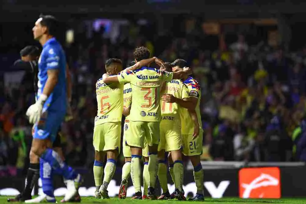 MEXSPORT Jugadores de América celebran ante León
