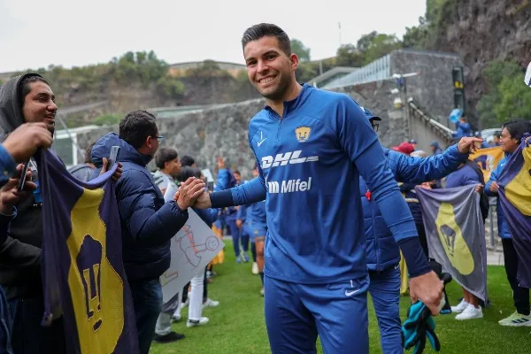 Jugadores de Pumas reciben el apoyo de la institución