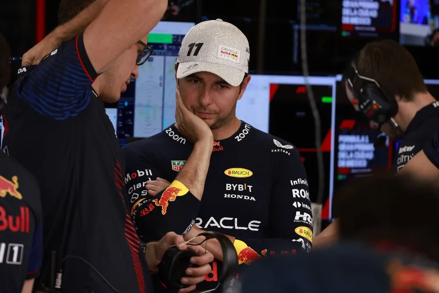 MEXSPORT Checo Pérez, molesto con el calendario de F1