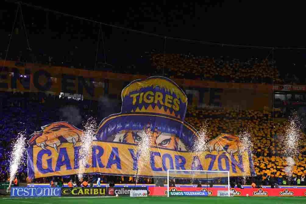 Así due el impresionante tifo de los Tigres