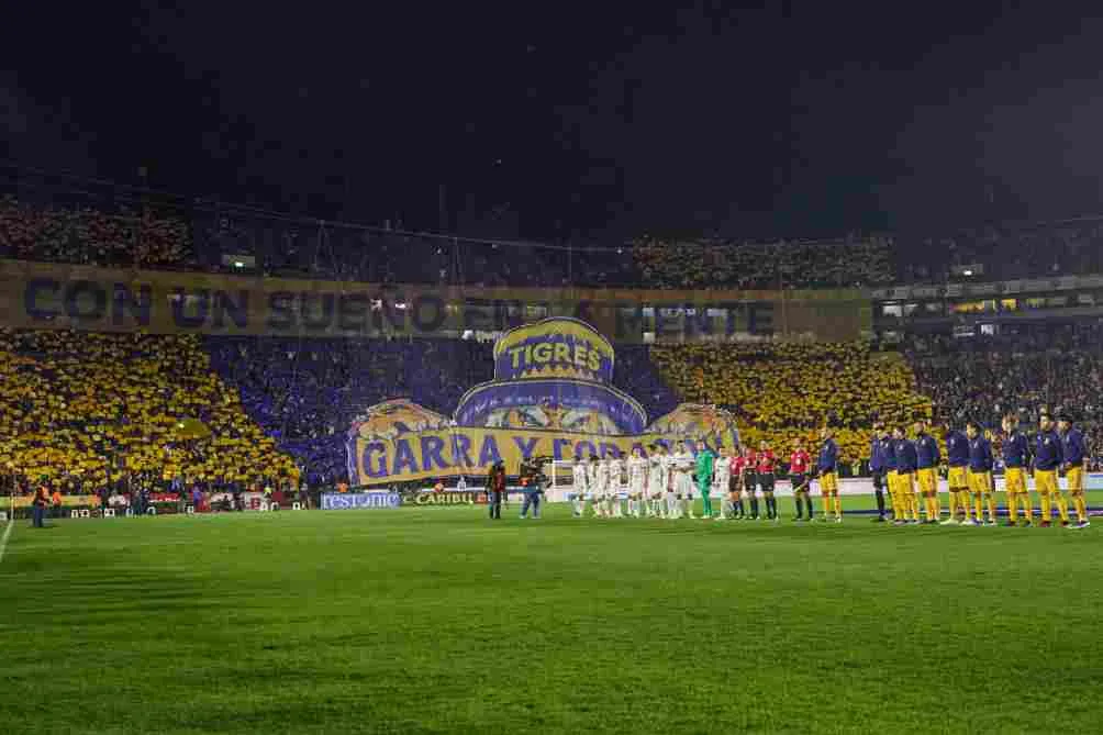 Así se vio el tifo antes del partido