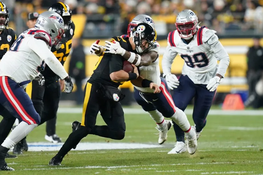 Mike en el emparrillado