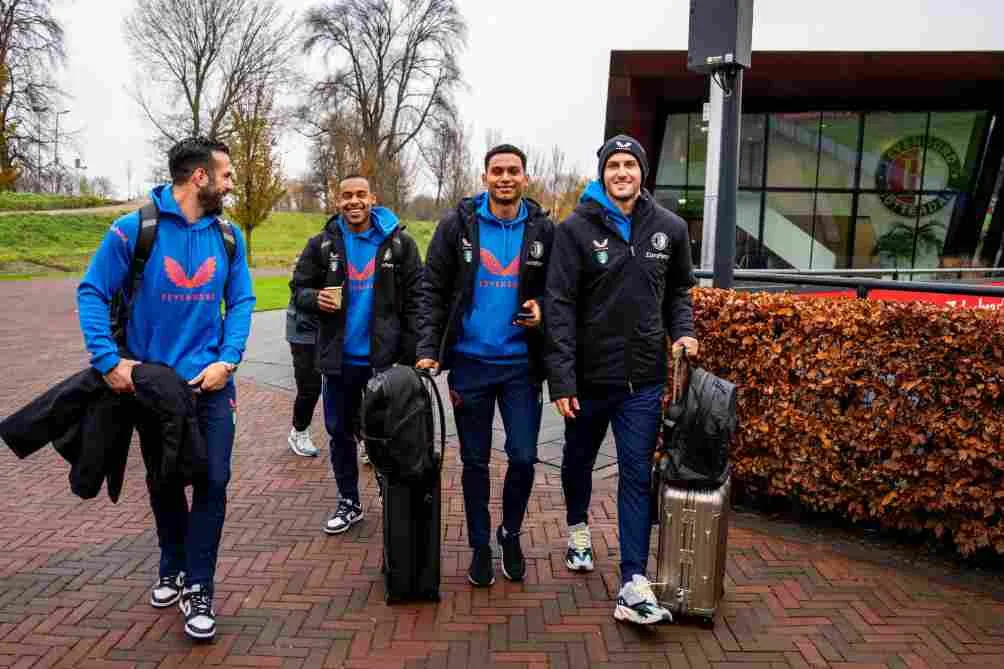 Santi y sus compañeros rumbo a Escocia