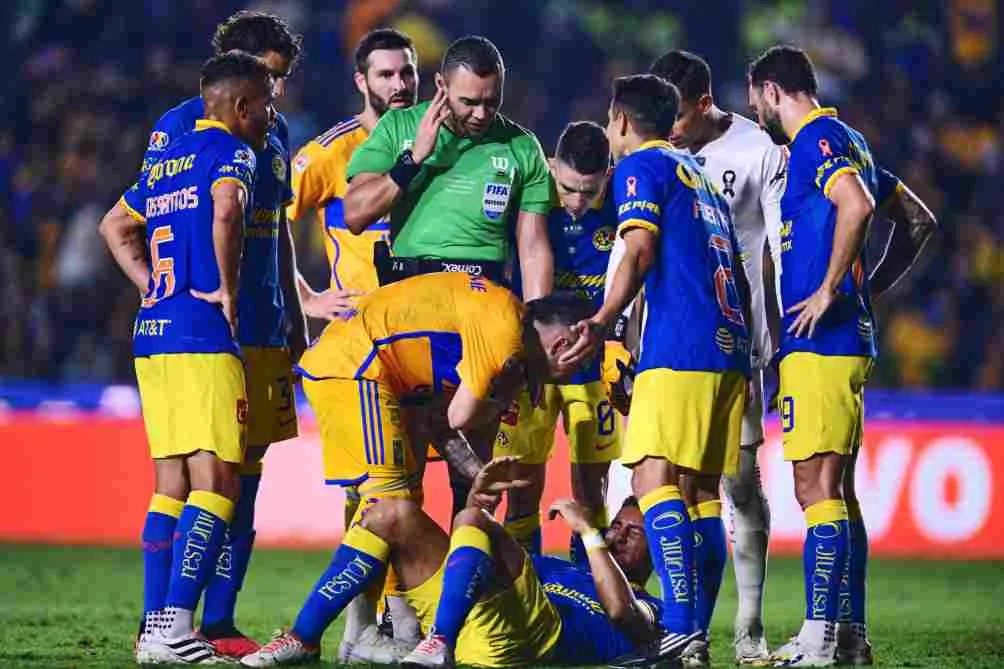 El silbante decidió no expulsar a Carioca