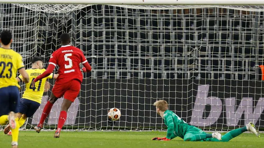 AP El Liverpol fue sorprendido