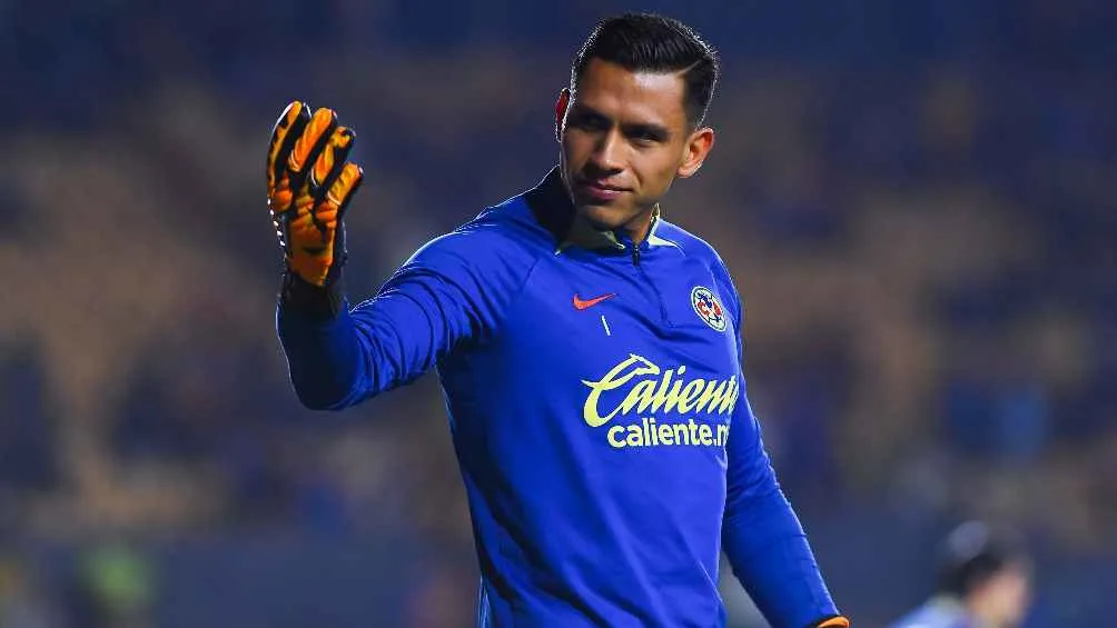 Malagón mandó un besó a la tribuna