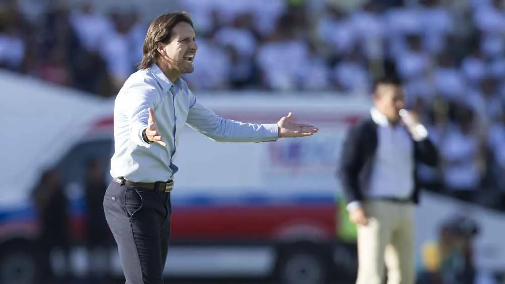 Alcántar seguirá en Atlante