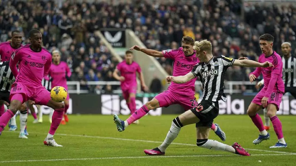 Fulham no pudo ganar