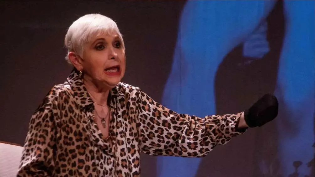 Rosita Pelayo durante una obra