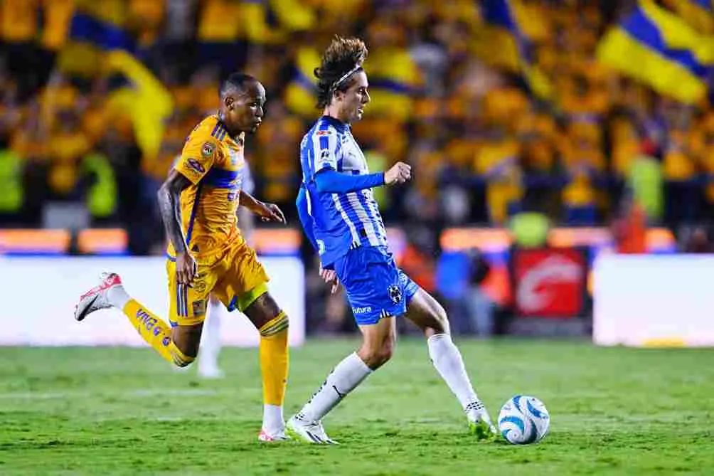 Jordi Cortizo y Luis Quiñones en el Clásico Regio