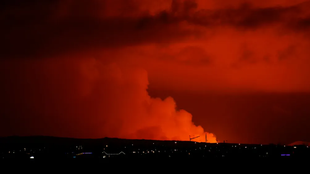 Islandia tiene fuertes sismos a concecuencia del Volcán