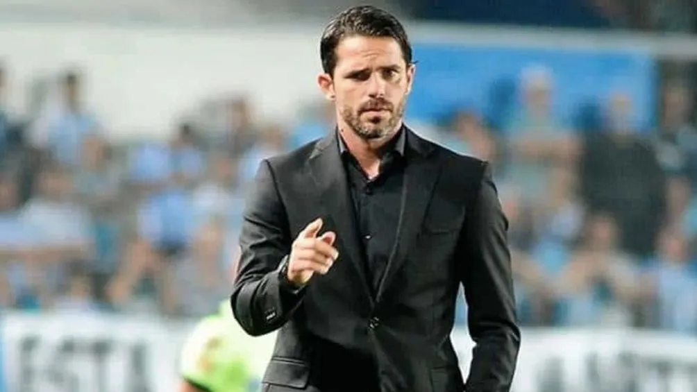 MEXSPORT Gago dirigiendo a Racing