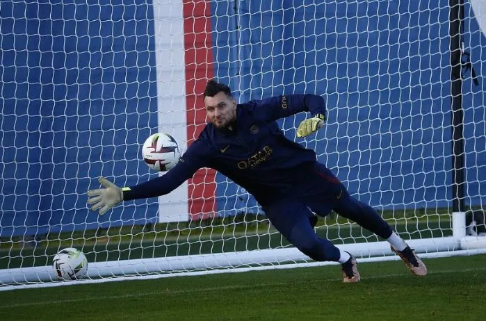 Letellier realiza una atajada