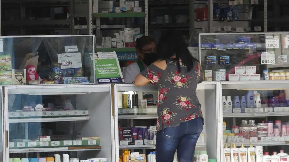 La vacuna tendrá un precio cercano a los mil pesos en las diferentes cadenas de farmacias.