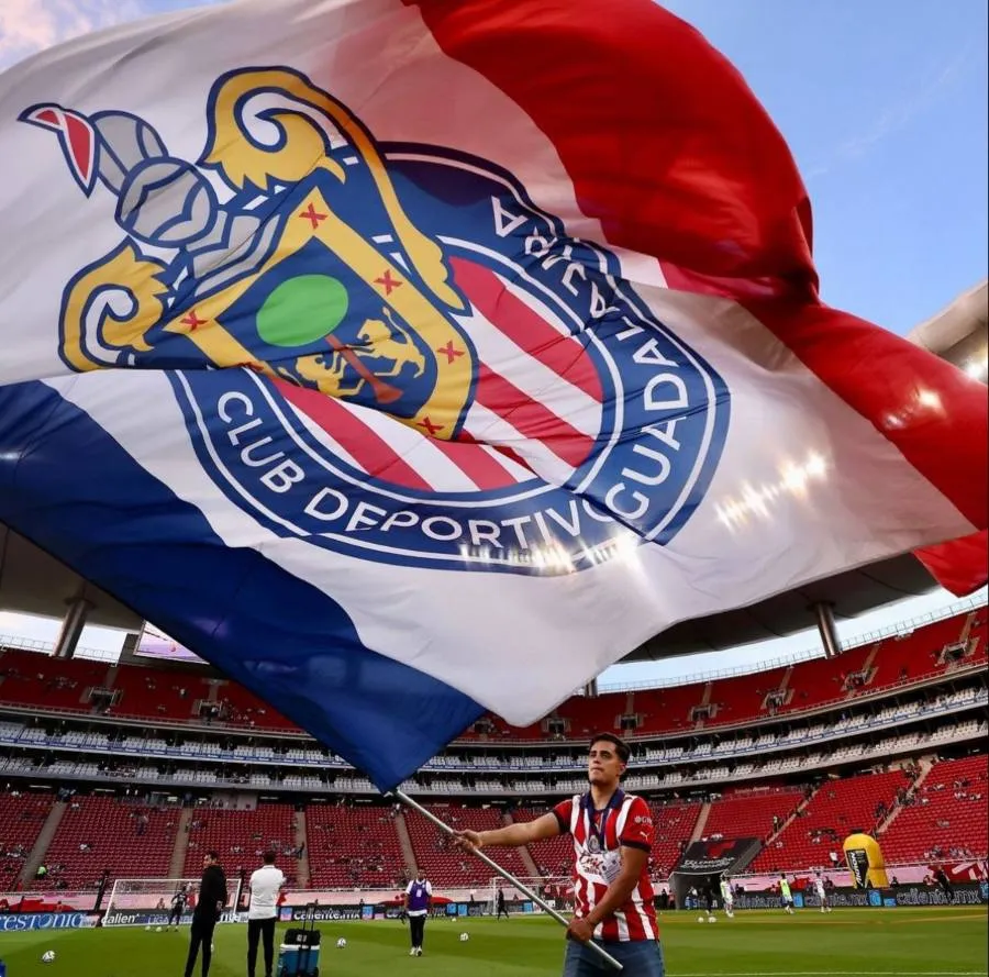 INSTAGRAM: @chivas Chivas buscará reforzarse para el Clausura 2024