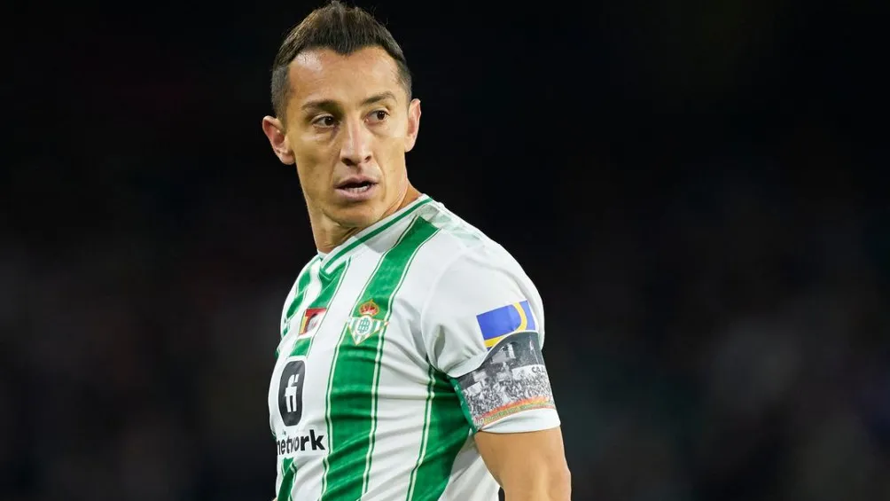 Instagra: @realbetisbalompie Andrés Guardado renovó un año más con el Betis esta temporada