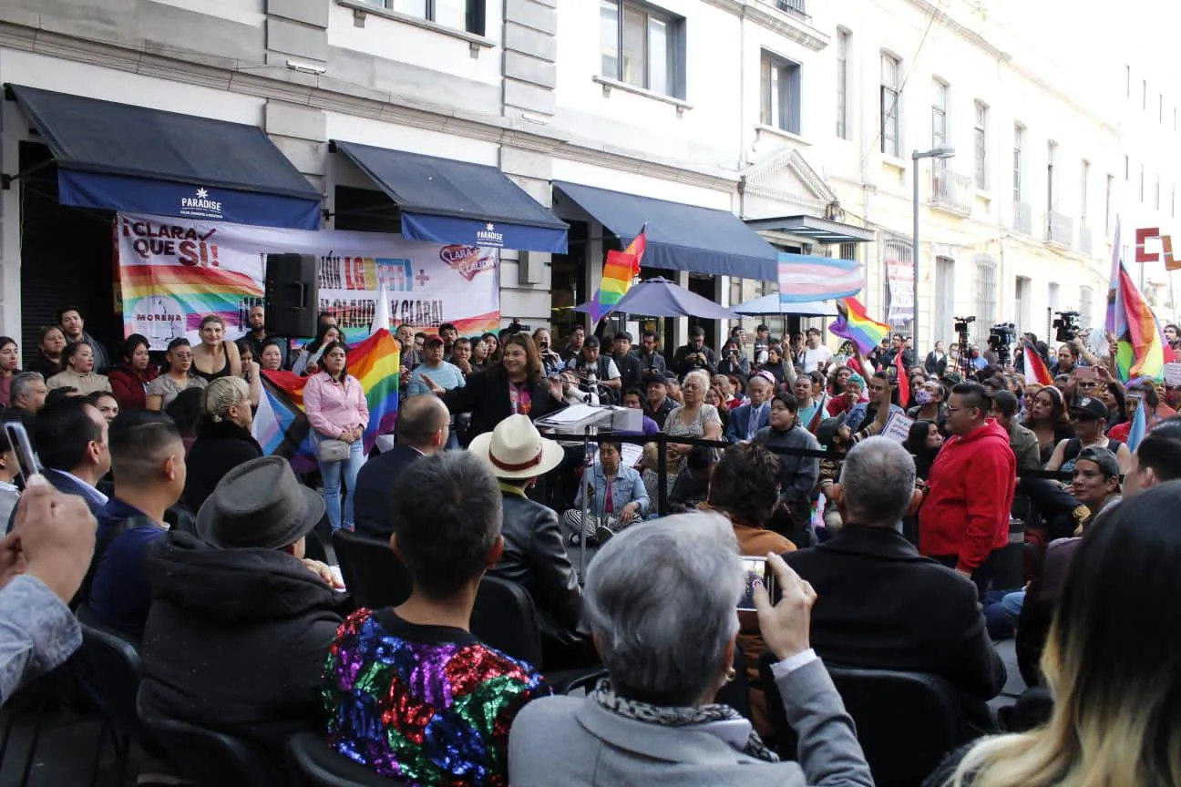 Clara Brugada se reunió con la Coordinación de la Diversidad de la CDMX.