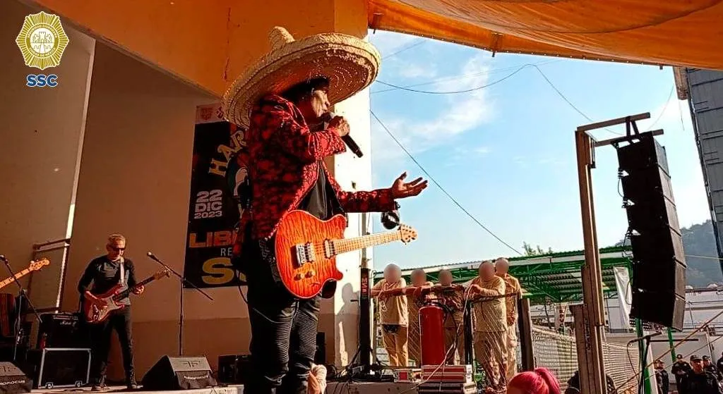 Cortesía de la @PoliciaCDMX Luis Álvarez agradeció a los presentes el recibimiento tan caluroso.