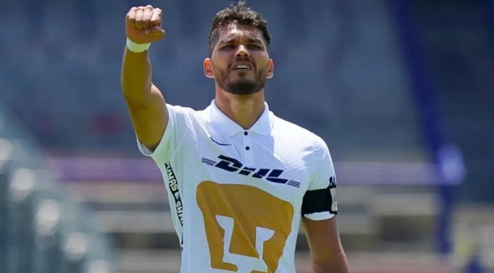 @PumasMX Freire fue capitán de Pumas durante su paso en México