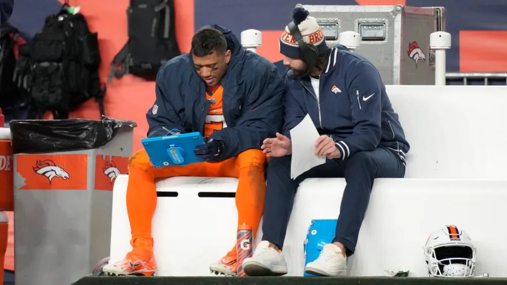 AP Russell Wilson será segundo quarterback los últimos dos juegos de la temporada