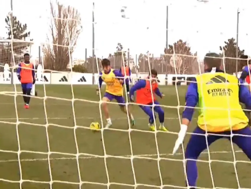 CAPTURA DE PANTALLA: TWITTER