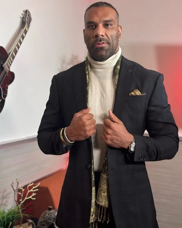 Jinder Mahal fue encarado por Dwayne Johnson