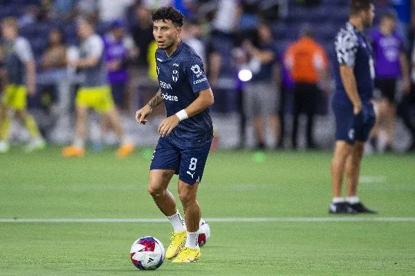 Joa calentando previo a un juego