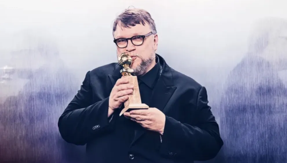 goldenglobes.com Del Toro luego de haber recibido su Globo de Oro