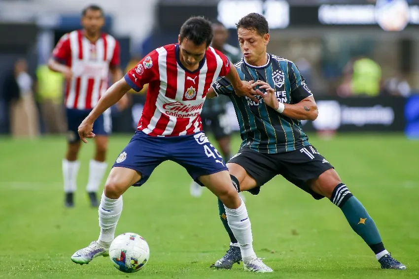 'Chicharito' Hernández ya dio el 'sí' a Chivas