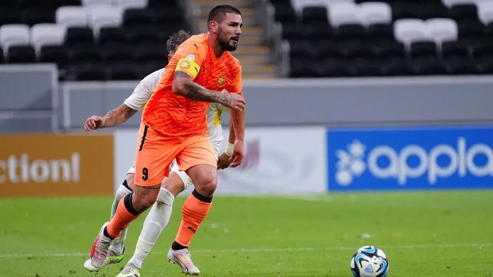 Instagram: @andydelort7 Derlot llegó al Umm Salal de Qatar hace 4 meses