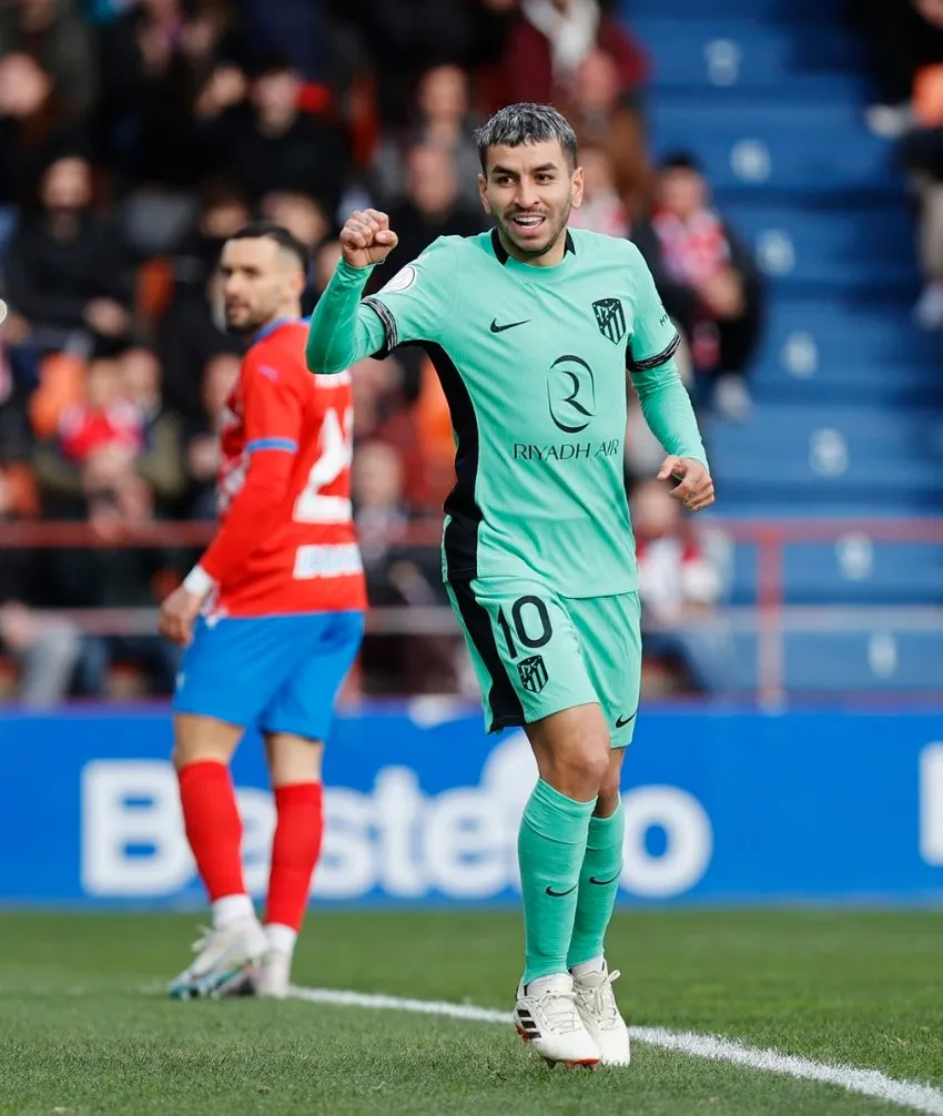 Angelito Correa en celebración de gol