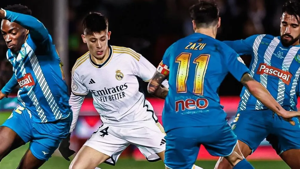 Instagram: @ardaguler Güler fue operado de la rodilla para poder jugar con el Real Madrid