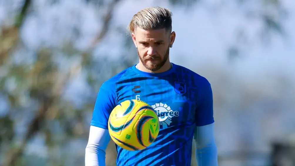 X: @Club_Queretaro Miguel Barbieri, pieza clave del Querétaro