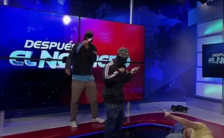 Toma de rehenes en canal de TV en Ecuador
