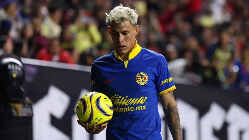 'Chicote' Calderón debutó con América