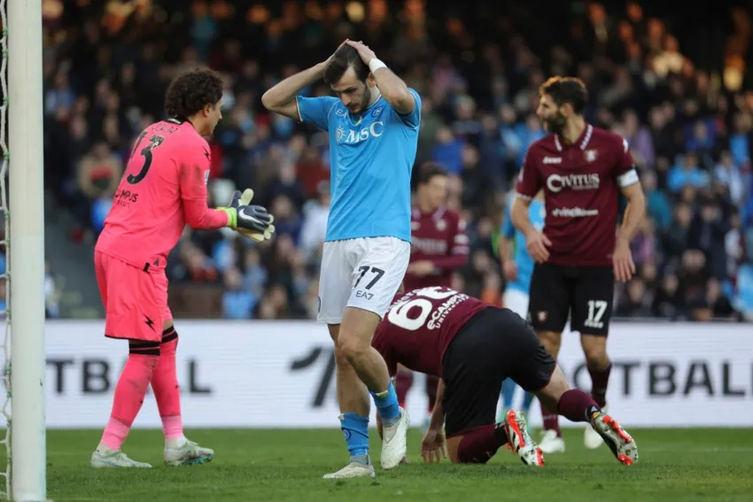 Ochoa regresó a la titularidad