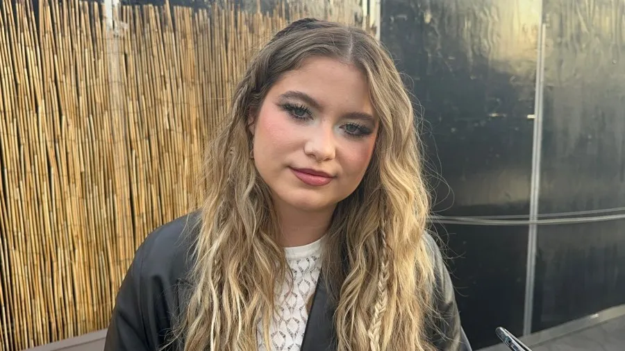 RÉCORD Sofía Reyes, emocionada por estar en la Fórmula E